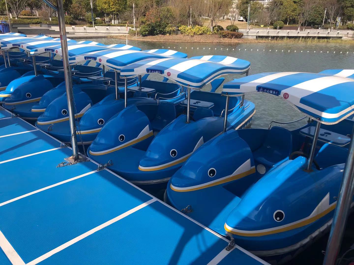 海豚 電動船5人